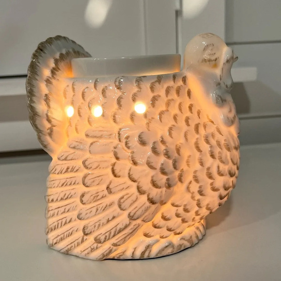 Scentsy Tom Turkey Full-Size Rustic Ivory Wax Warmer. - Picture 3 of 10